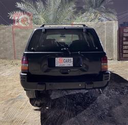 جيب جراند شيروكي